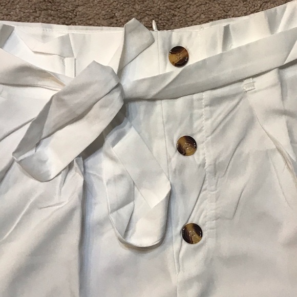 New in package lightweight shorts size XS - Picture 4 of 5